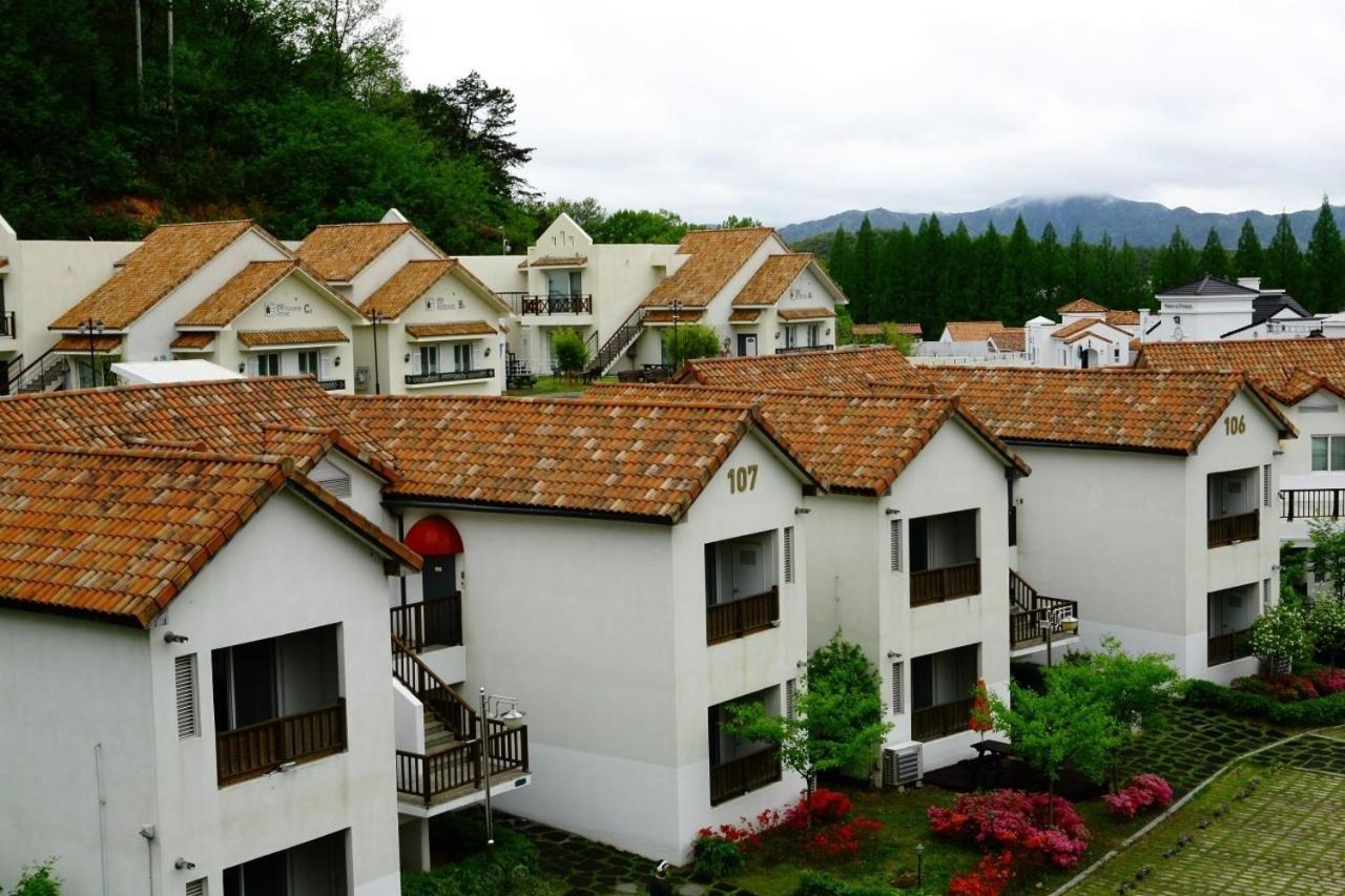 Damyang Thirasia Pension Extérieur photo